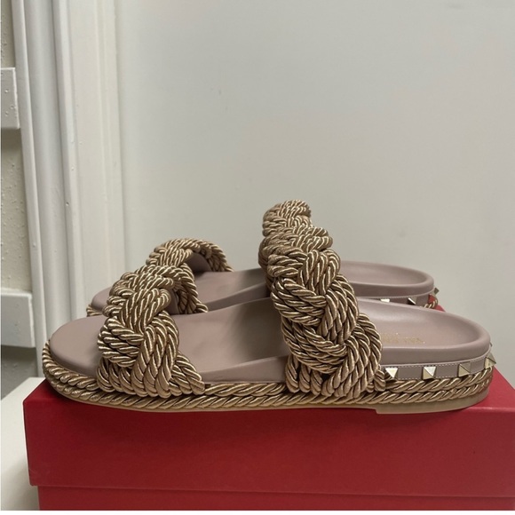 Valentino Rockstud Espadrille Braided Slides - Picture 2 of 8